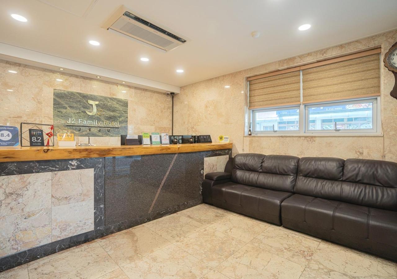 J2 Family Hotel Jeju Exteriör bild